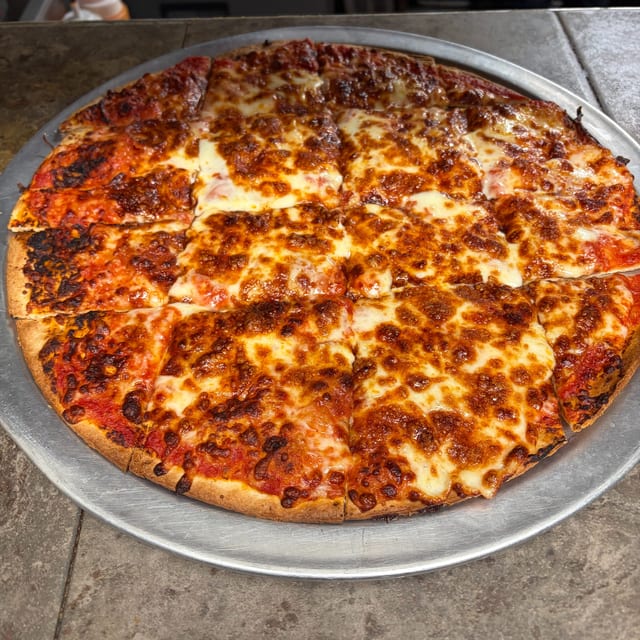 10" Pepperoni Pizza.