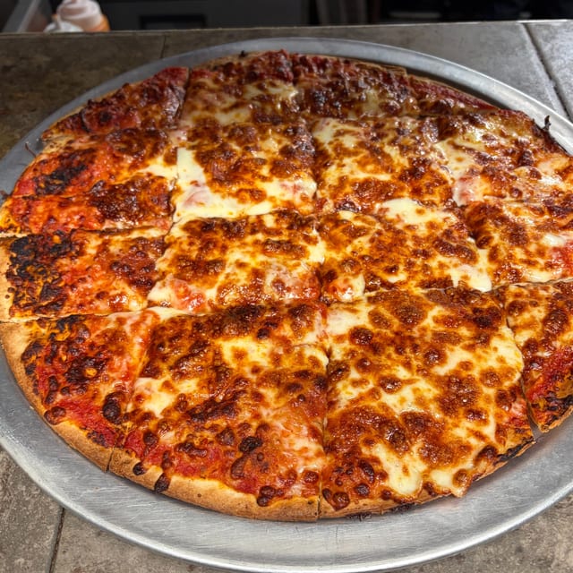 14" Pepperoni Pizza.
