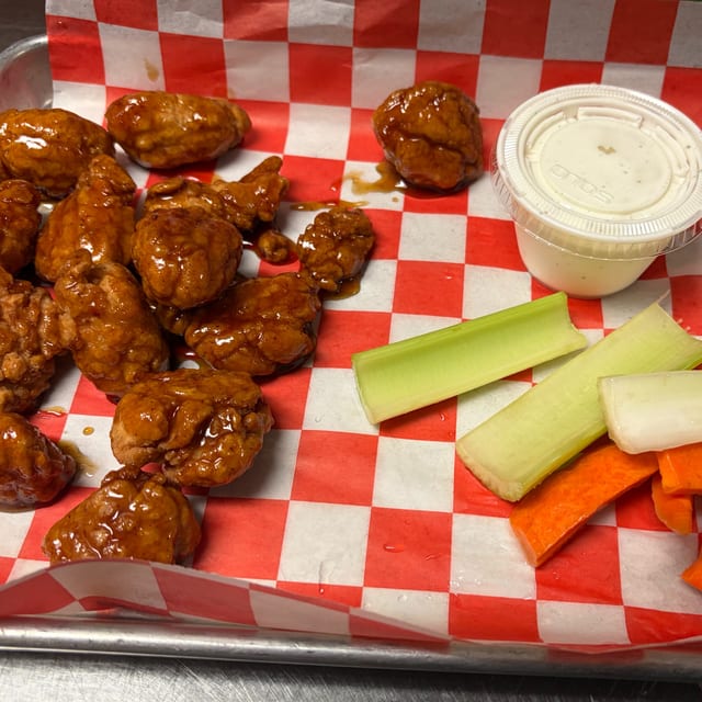 10 Boneless Wings.